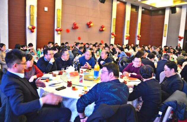 以客戶為中心 高質(zhì)量發(fā)展|2020西馳年會(huì)圓滿落幕(圖8) 以客戶為中心 高質(zhì)量發(fā)展|2020西馳年會(huì)圓滿落幕(圖8)