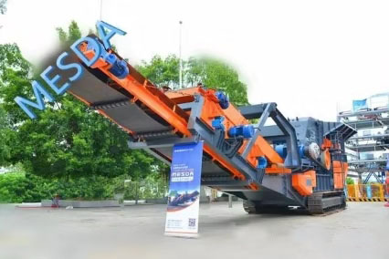 XFC550變頻器在移動式破碎機(jī)上的應(yīng)用(圖1) XFC550變頻器在移動式破碎機(jī)上的應(yīng)用(圖1)