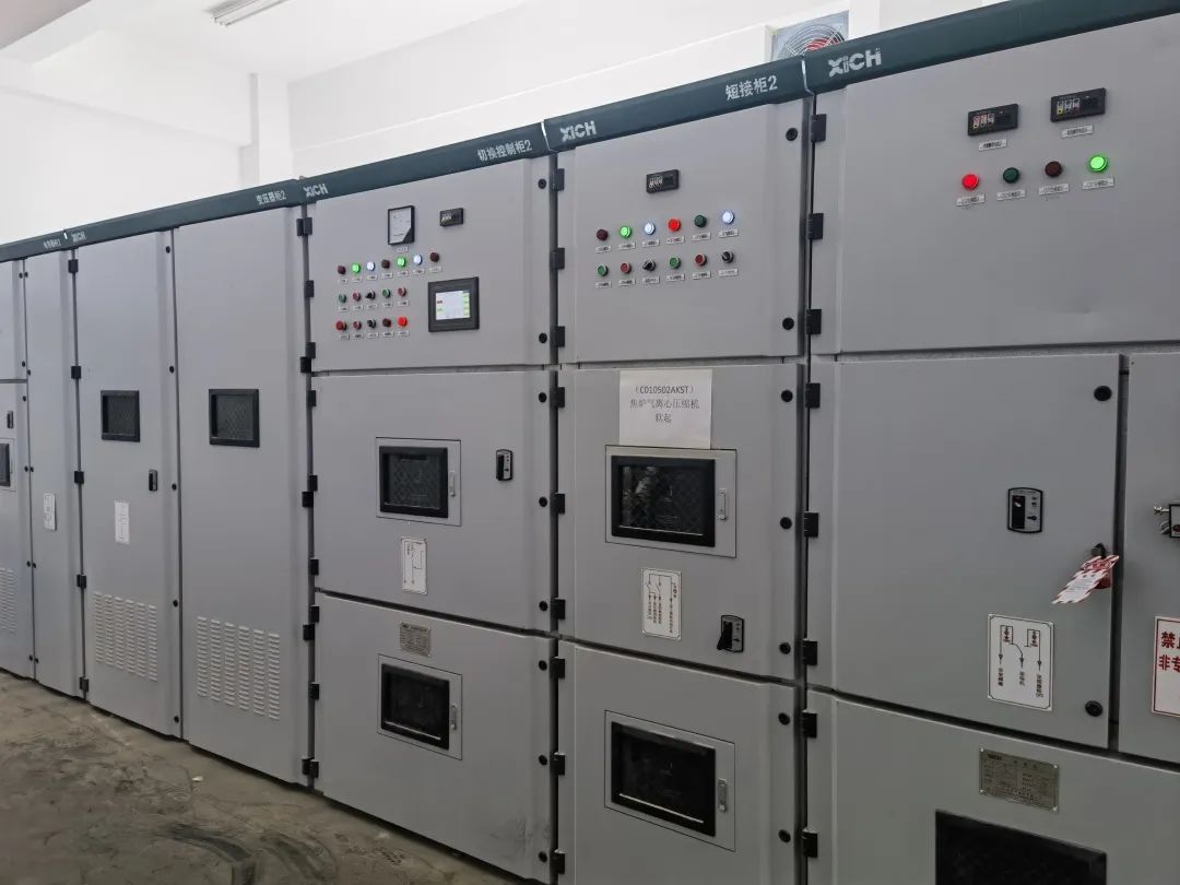 西馳電氣高壓降補(bǔ)軟起動(dòng)裝置在蒙西某化工廠帶載一次試車(chē)成功(圖4) 西馳電氣高壓降補(bǔ)軟起動(dòng)裝置在蒙西某化工廠帶載一次試車(chē)成功(圖4)